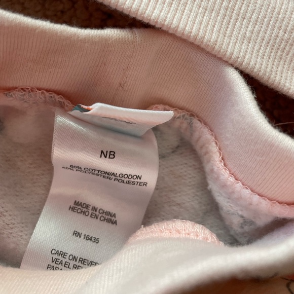 Disney Minnie Mouse lot joggers and sweatshirts - Picture 15 of 15